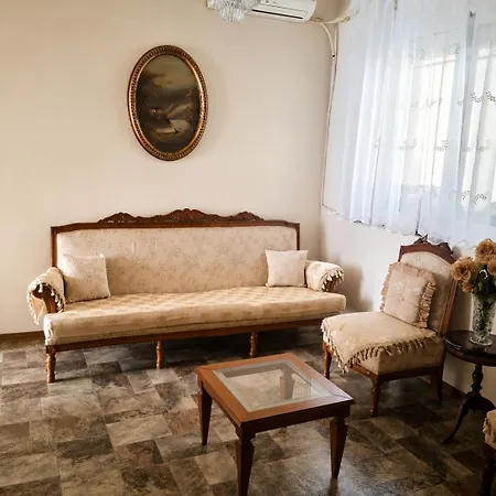 Maria House カヴァラ